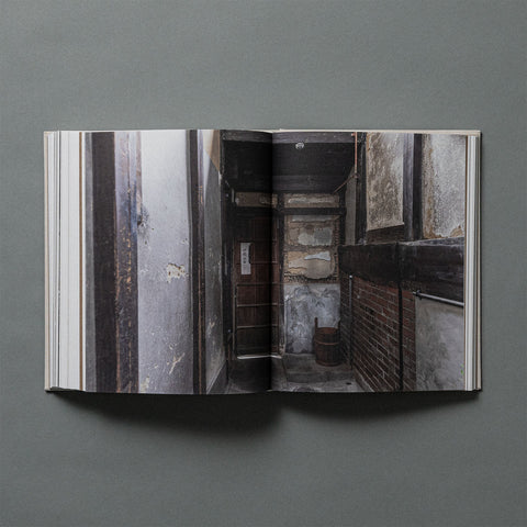 Le Labo Fragrances LE LABO: THE ESSENCE OF SLOW PERFUMERY | book